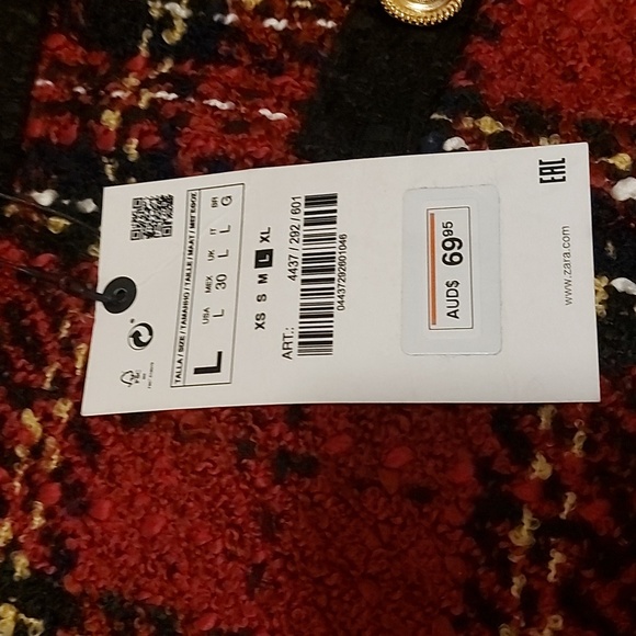 Zara skirt - Picture 2 of 2